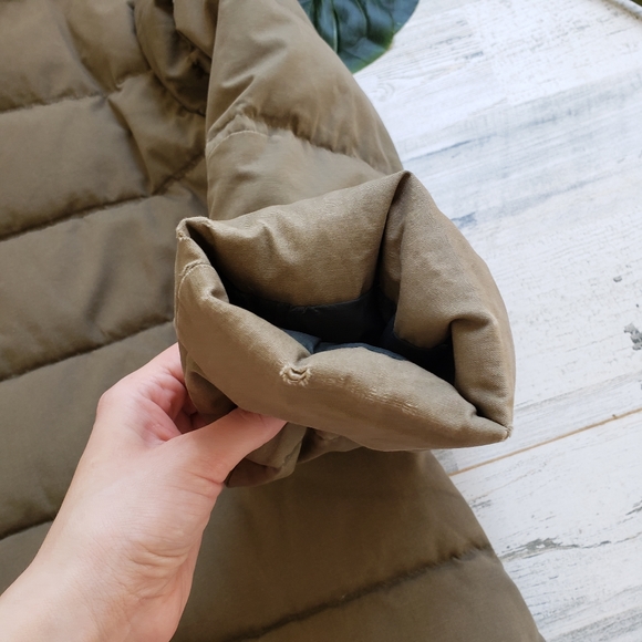 Patagonia| Toggle Down Puffer Jacket Short Coat Size Medium - Picture 7 of 13